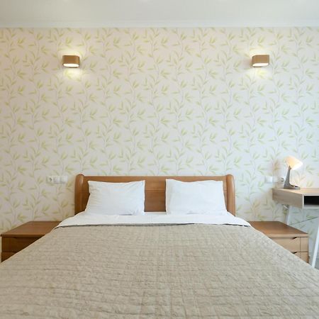 Petrovdom Apartments 3-143 In Rc Central Park, 7 John Mccain Street Kiev Dış mekan fotoğraf