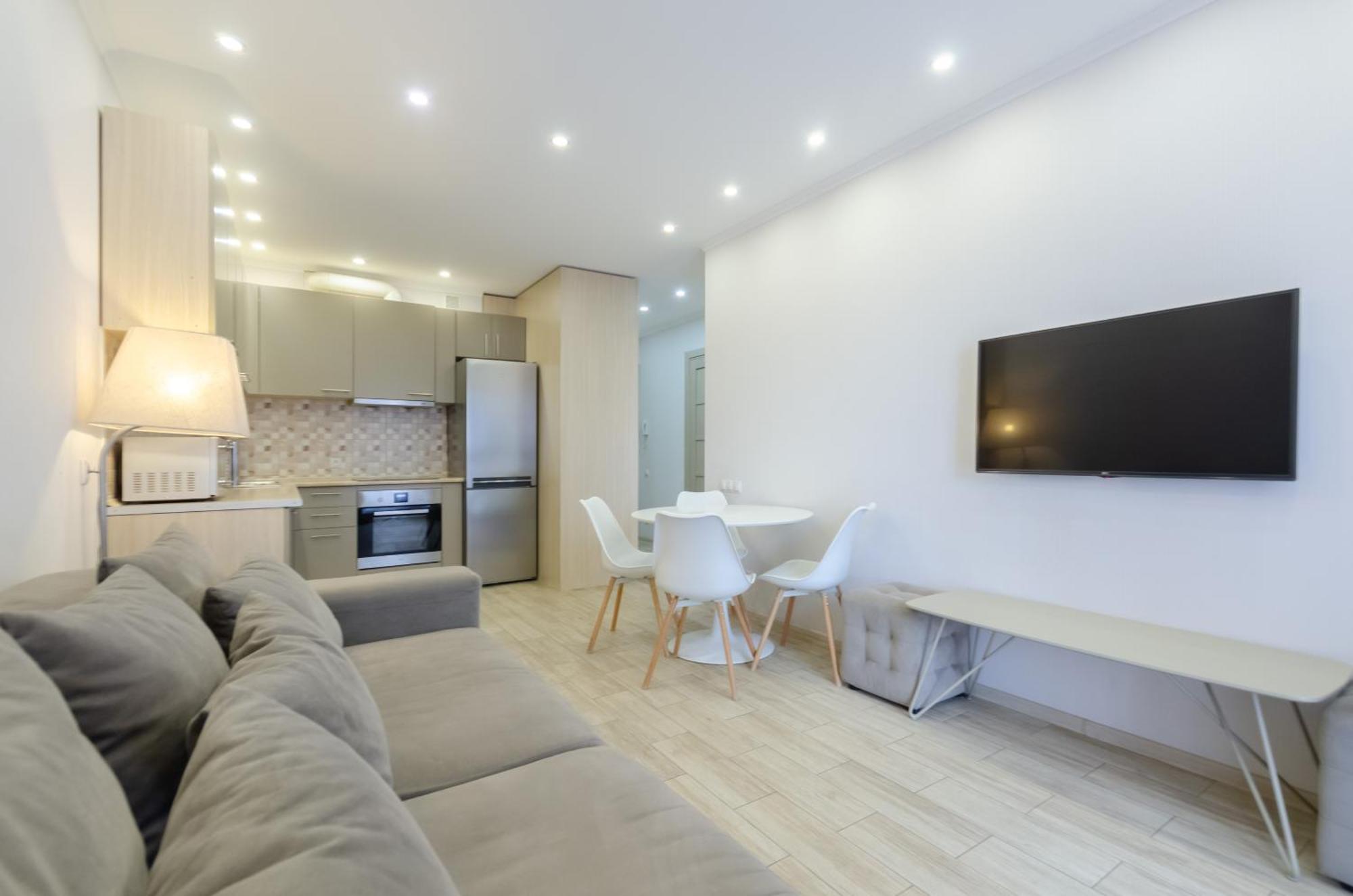 Petrovdom Apartments 3-143 In Rc Central Park, 7 John Mccain Street Kiev Dış mekan fotoğraf